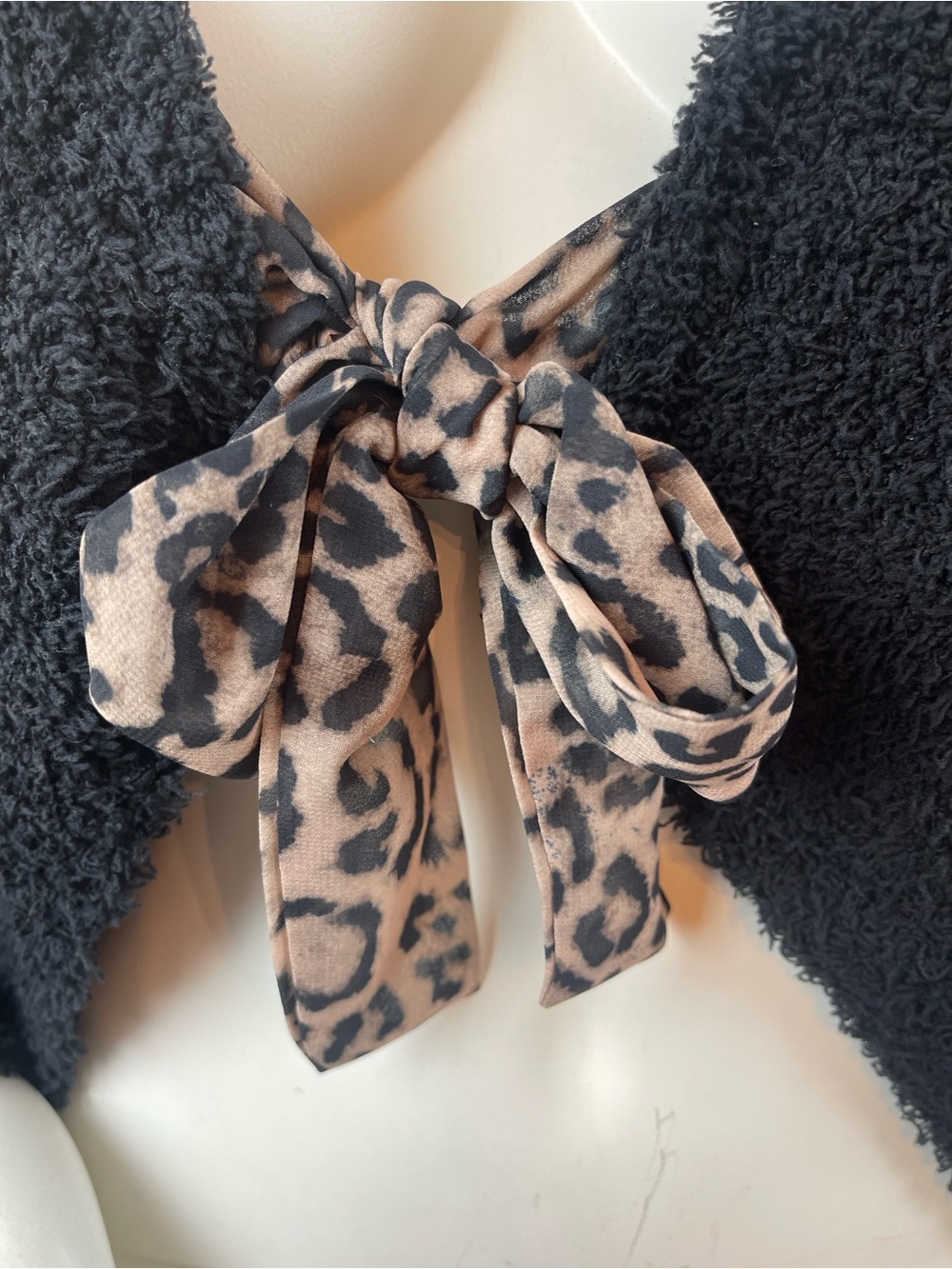 COZY KNIT CARDIGAN WITH ANIMAL PRINT TIE - Picture 3 of 9